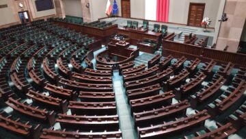 Polityk toruński z najwyższym poparciem dla liderów politycznych