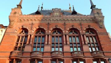 790 rocznica przyznania praw miejskich Toruniowi: znaczenie tego historycznego wydarzenia