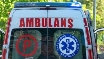Tragiczne wydarzenie na ulicy Antczaka w Toruniu: 8 osób, w tym 6 dzieci, hospitalizowanych