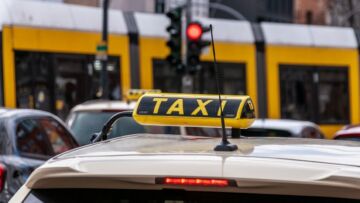 Intensywne kontrole taksówek w Toruniu mają na celu poprawę bezpieczeństwa pasażerów
