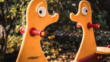 Toruń dołączył do europejskiej kampanii #StreetsforKids, zwracając uwagę na bezpieczeństwo i jakość powietrza wokół placówek oświatowych