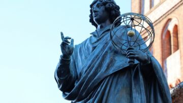 Rozpoczęto inwestycje w bezpieczeństwo i dostępność zabytkowych obiektów edukacyjnych w Starówce Toruńskiej