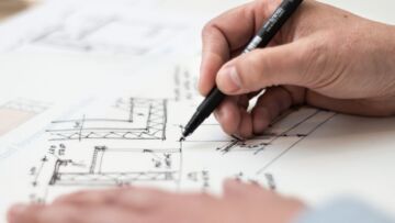 Postęp budowy publicznego żłobka w Łysomicach: Pierwszy moduł już na miejscu