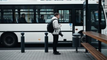 Toruń wprowadza rewolucję w komunikacji: Częstsze kursy i nowe linie już po wakacjach!