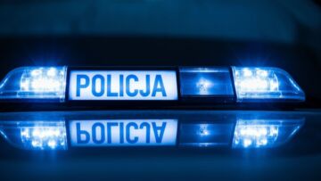 Brutalna bójka pseudokibiców w Toruniu: Policja zatrzymuje sprawców z niebezpiecznymi narzędziami