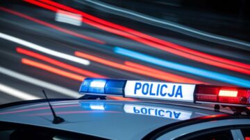 Toruń nocą: Policja zwiększa bezpieczeństwo w świątecznej atmosferze