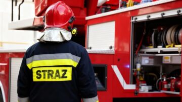 Emocjonalne Pożegnanie Strażaczek: Ewa Raciniewska i Wiesława Biziorek kończą służbę w PSP