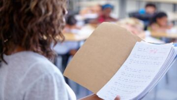 Edukacja dla dorosłych w Toruniu: Nowe ośrodki wiedzy na horyzoncie