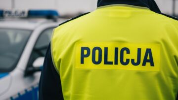 Bezpieczne parkowanie na toruńskiej starówce: Kontrola służb w akcji