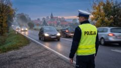 Brzuze: prawie 2 promile, w aucie dwoje dzieci