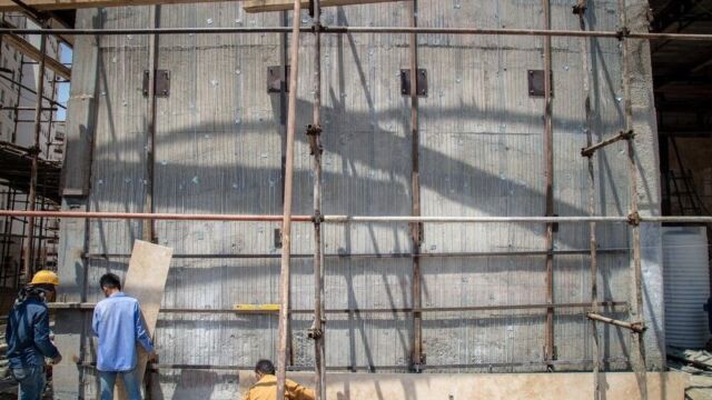 Szczecińska 13. Trwa budowa centrum i przychodni